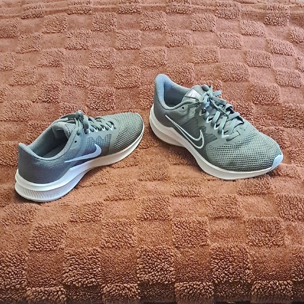 Nike Gray Sneakers